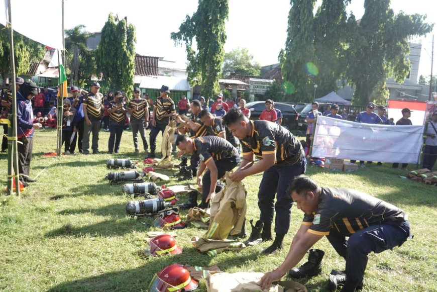 Semangat Pantang Padam! Bupati Sumbawa Buka Rangkaian HUT Damkar ke-107 se-NTB