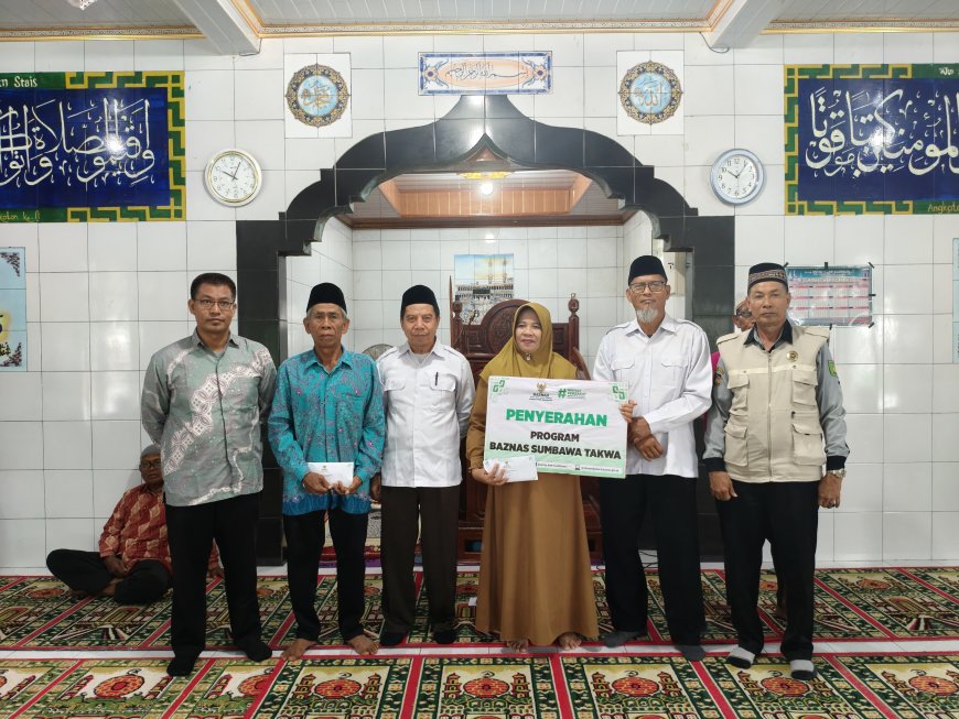 BAZNAS Kabupaten Sumbawa Sambangi Mustahik Desa Kelungkung melalui Program 100 Mustahik per Desa