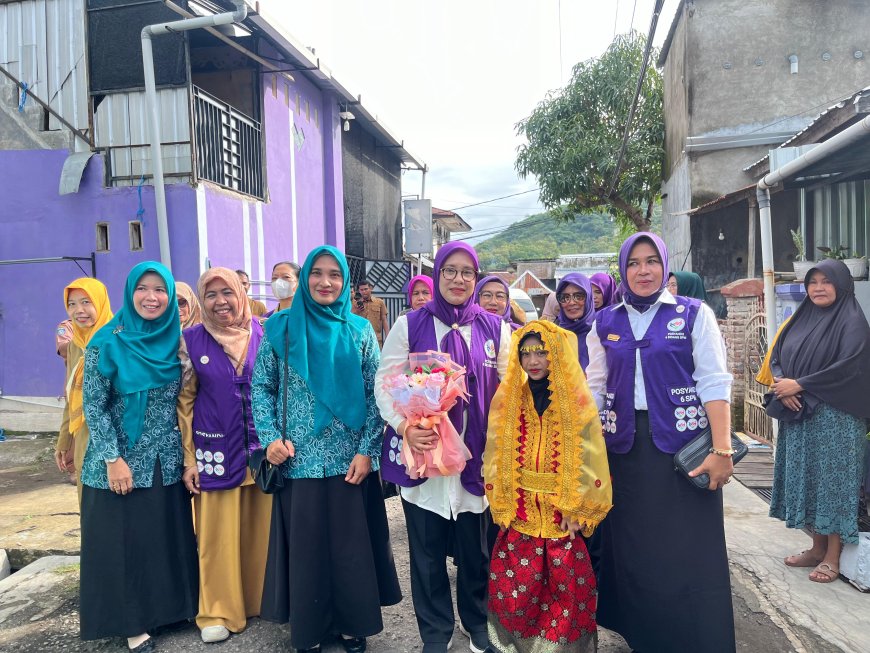 Sosialisasi Advokasi Transformasi  Posyandu : Ketua Tim Pembina Posyandu Sumbawa Sapa Posyandu Melati di Kecamatan Alas dan Kemuning di  Kecamatan Lunyuk.