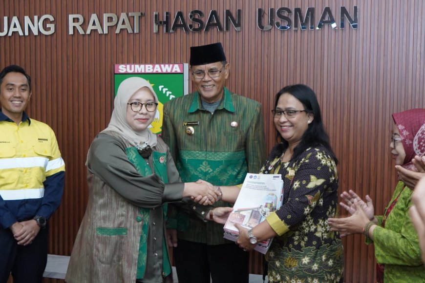 Sultan Sumbawa XVIII Apresiasi Penuh Perlindungan 55 Motif Kere Alang Samawa untuk Dapatkan KIK