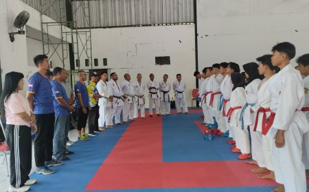 KONI Sumbawa Tinjau Pelatkab Karate FORKI Sumbawa Tekankan Target Emas demi Tiket PON 2028