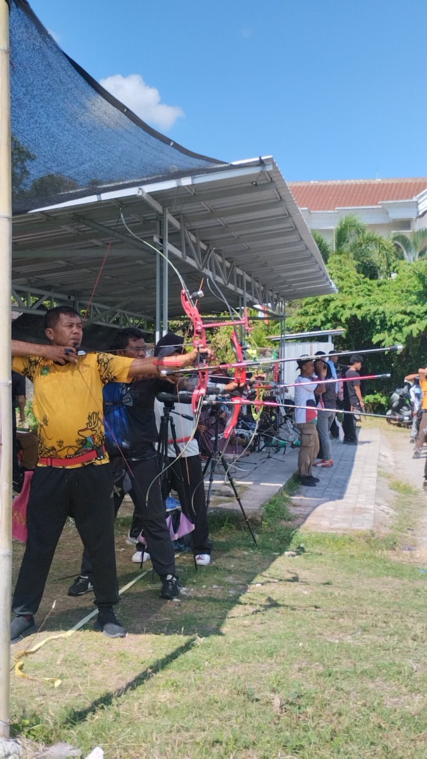 KONI Sumbawa Tinjau Pelatkab Panahan, Tegaskan Target Juara di Porprov NTB