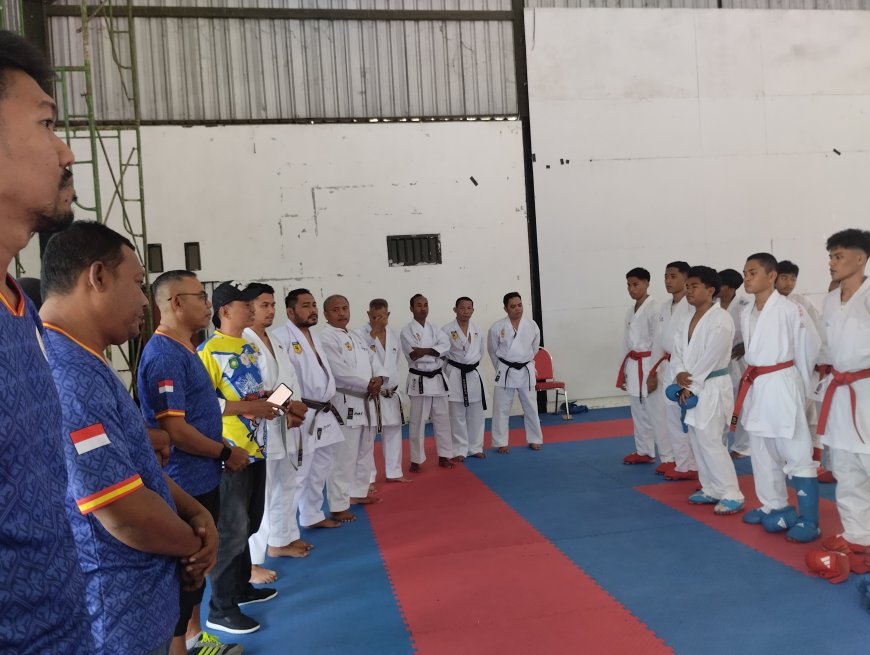 KONI Sumbawa Tinjau Pelatkab Karate FORKI Sumbawa Tekankan Target Emas demi Tiket PON 2028