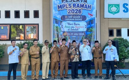Kemendikdasmen Dampingi MPLS Ramah di SMP Negeri 1 Labuhan Badas, Hari Pertama Sekolah Berlangsung Hangat dan Penuh Semangat