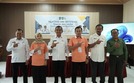 Wabup Ansori Buka Pelatihan dan Sertifikasi Tenaga Ahli Muda Teknik Bangunan Gedung, Tegaskan Kunci Utama Pembangunan Berkualitas di Sumbawa