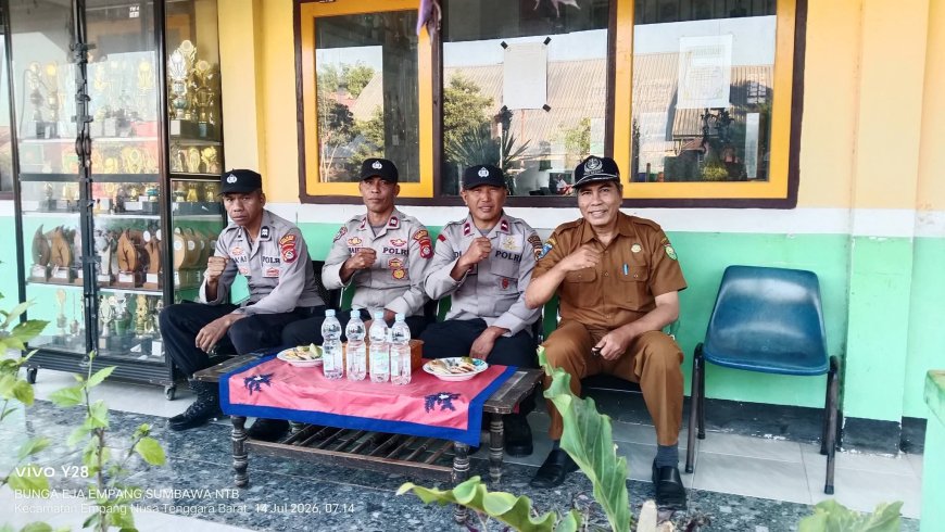 Sinergi Hebat! Polsek Empang Hadirkan Edukasi Karakter di Hari Kedua MPLS Ramah SMPN 1 Empang