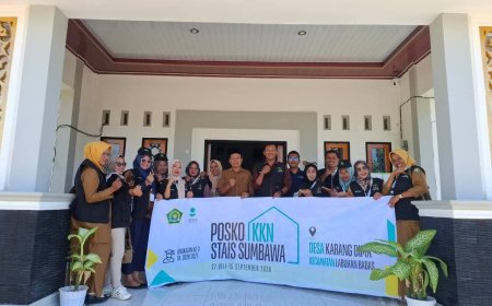 Sambut HUT ke-81 RI, Mahasiswa KKN STAIS dan Warga Karang Dima Gencarkan Gotong Royong