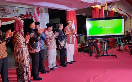 Langkah Maju Digitalisasi Daerah, Bupati Sumbawa Launching Aplikasi Smart Tax pada Malam Tasyakuran HUT RI ke-81