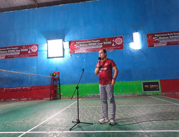 Ketua KONI Sumbawa Apresiasi Alas Cup 2, Bangkitkan Kembali Tradisi Bulu Tangkis Kecamatan Alas