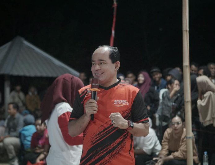 Ketua DPC PDI Perjuangan Sumbawa Tutup Soekarno Cup Zona Selatan, Juara Zona Melaju ke Grand Final