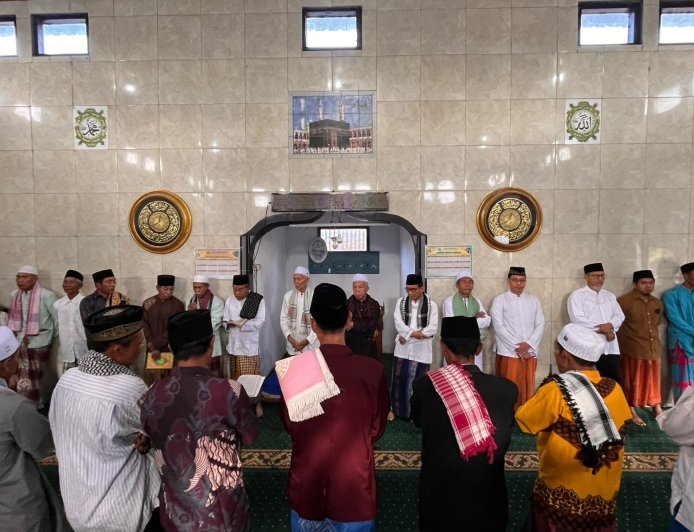 Tradisi Maulid Dusun Kaduk Tetap Terjaga, Ketua Umum Pajatu Adat LATS Berikan Apresiasi