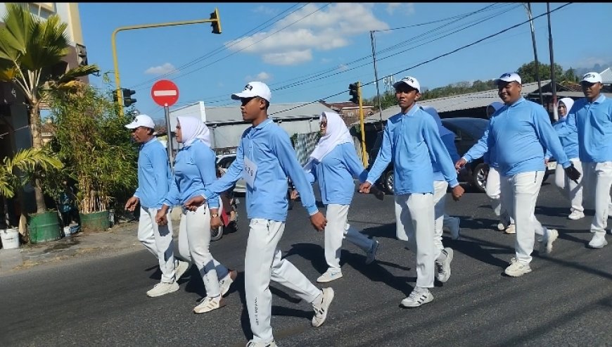Kompaknya Pasukan Dapur "Makan Bergizi Gratis": Dari Urusan Gizi hingga Garis Finish Gerak Jalan HUT ke-81 RI