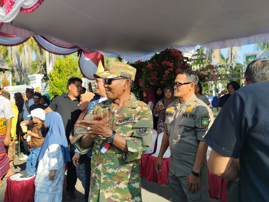 Tampil Memukau di Pawai Alegoris HUT RI ke-81, Disnakertrans Usung Sumbawa Unggul Maju Pekerja Sejahtera