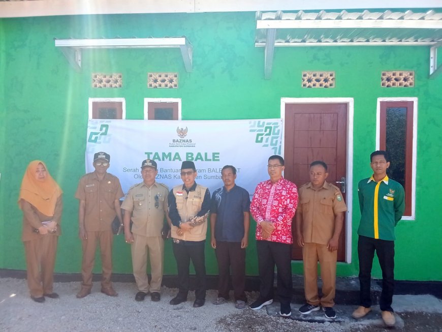 BAZNAS Sumbawa Serahkan Bale Umat Ke-4 Di Desa Pungkit