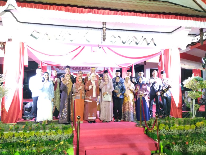 Langkah Maju Digitalisasi Daerah, Bupati Sumbawa Launching Aplikasi Smart Tax pada Malam Tasyakuran HUT RI ke-81