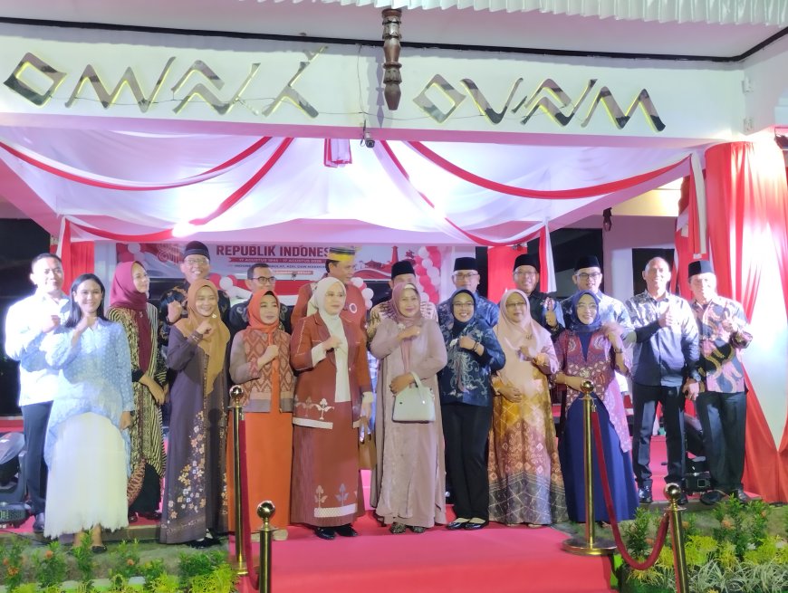 Langkah Maju Digitalisasi Daerah, Bupati Sumbawa Launching Aplikasi Smart Tax pada Malam Tasyakuran HUT RI ke-81