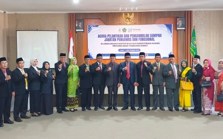 Pelantikan Pejabat Pengawas dan Fungsional Kemenag NTB Berlangsung Hikmat, Kakan Kemenag Sumbawa Turut Hadir