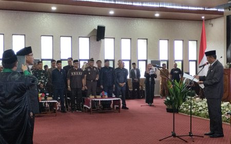 Terapkan Sistem Manajemen Talenta Pertama di NTB, Bupati Sumbawa Lantik Pejabat Tinggi Pratama
