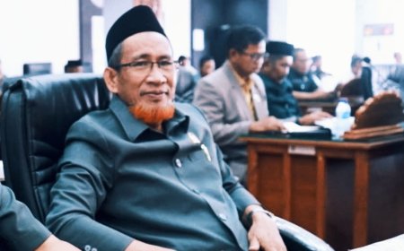Anggota DPRD Sumbawa  H Andi Mappelappui Dorong Penataan Terminal Alas