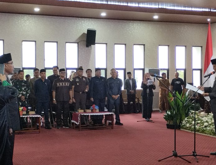 Terapkan Sistem Manajemen Talenta Pertama di NTB, Bupati Sumbawa Lantik Pejabat Tinggi Pratama