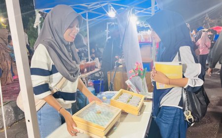 Tak Hanya Jago di Lapangan, Mahasiswa Tambang UTS Unjuk Jiwa Wirausaha  di Car Free Night  Sumbawa.