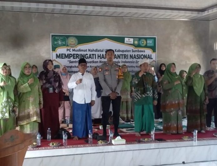Pimpinan Ponpes YAMAULA Labangka Buka Peringatan Hari Santri Nasional 2026, Muslimat NU Perkuat Pemberdayaan Desa