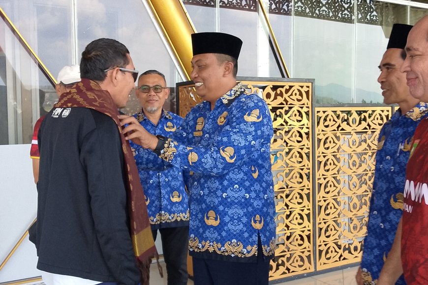 Pemda Sumbawa menyambut kedatangan Pengurus IMI Pusat yang Lakukan Visitasi Sirkuit di Sumbawa