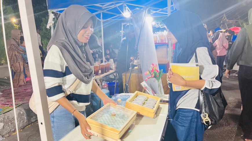 Tak Hanya Jago di Lapangan, Mahasiswa Tambang UTS Unjuk Jiwa Wirausaha  di Car Free Night  Sumbawa.